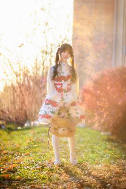 巜丰满的欲妇2做爰播放